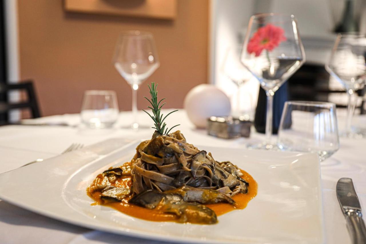 Hotel Serenella Baveno Luaran gambar